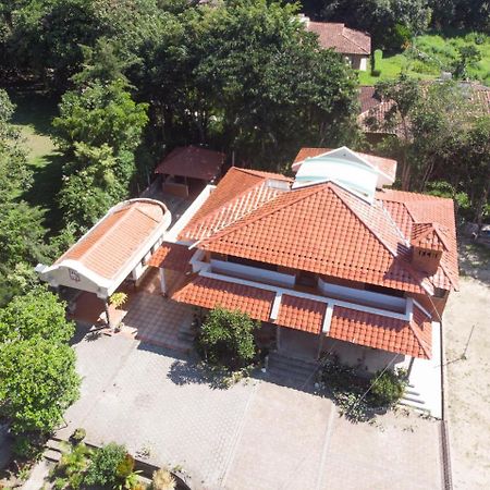 Garden House Hotel Vilcabamba Luaran gambar
