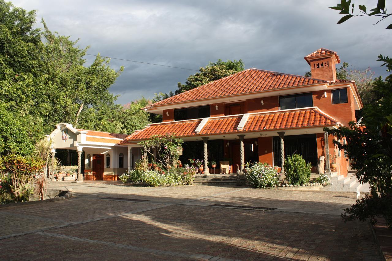 Garden House Hotel Vilcabamba Luaran gambar