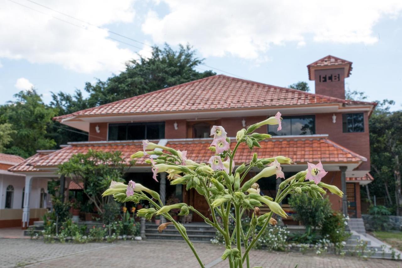 Garden House Hotel Vilcabamba Luaran gambar